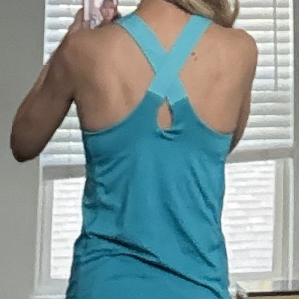 Teal Champion Crossback Athletic Tank - size Medium